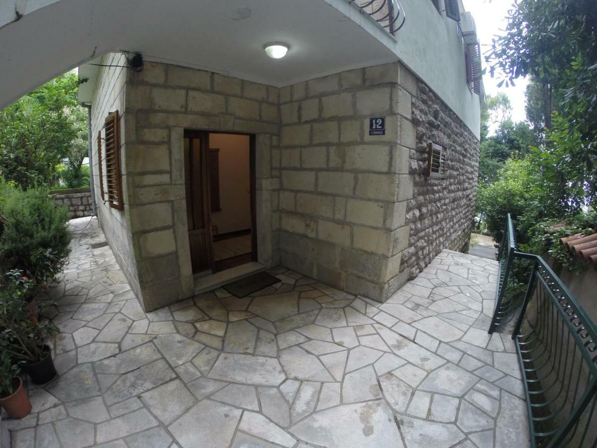 Vuksanovic Apartment Херцег-Нови Экстерьер фото